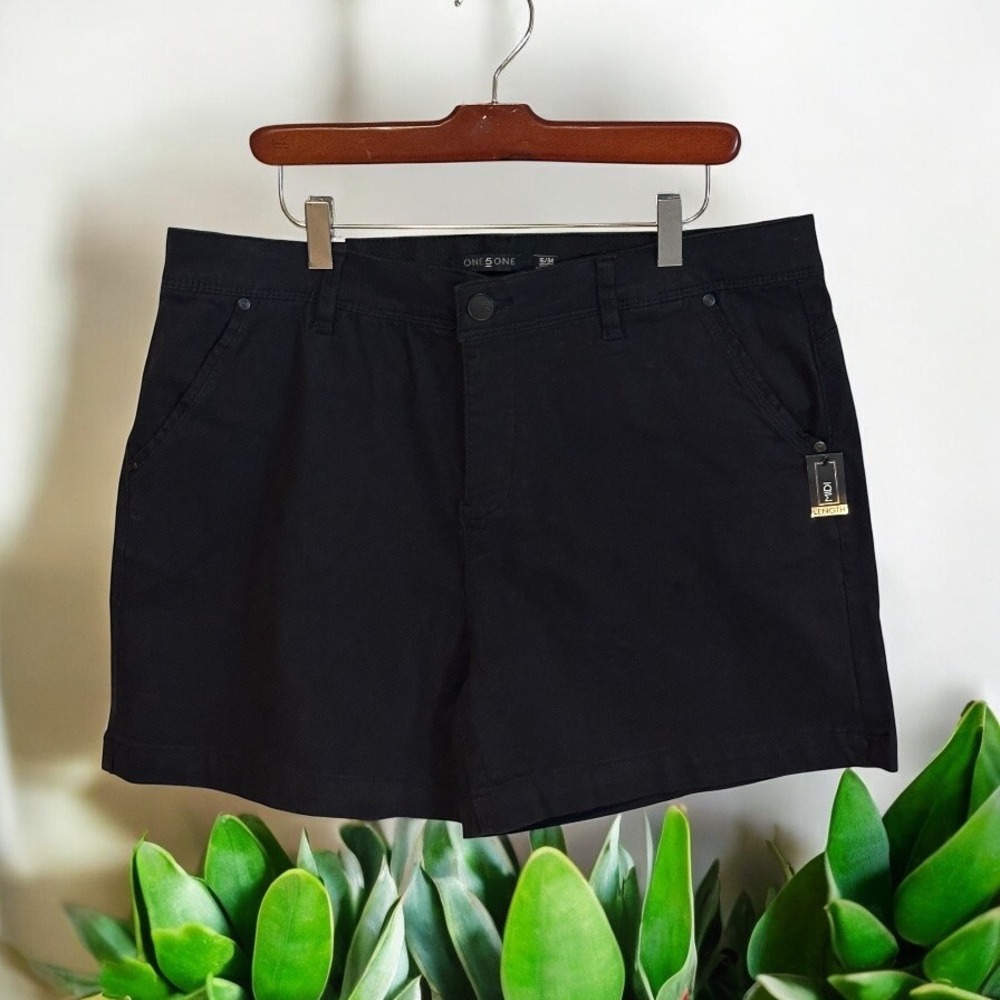 One 5 One Black Goddess Fit Cotton Blend Shorts Size‎ 16 NWT Smart Stretch Denim